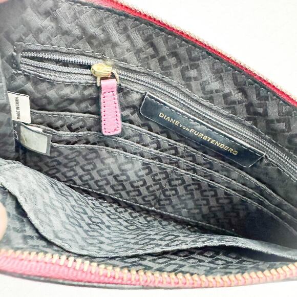 DVF Diane Von Furstenberg Aquarius Zodiac Pouch Pink Zippered Pouch - Picture 3 of 5